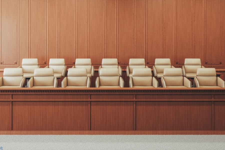 What Happens If You Miss a Jury Duty Summons?