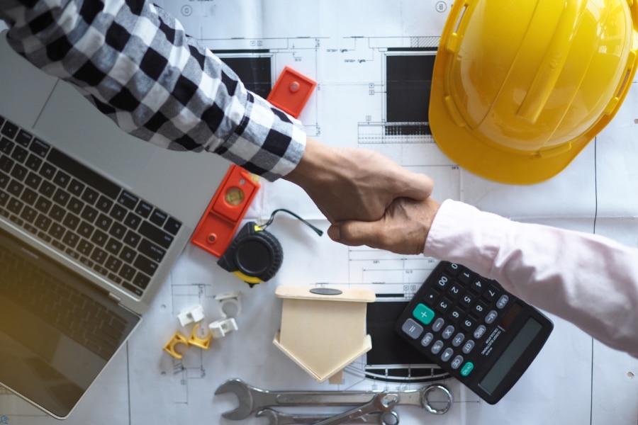 Protect Yourself Legally When Hiring a Contractor