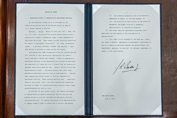 Trump Declares Biden’s Pardons Invalid Over Autopen Use