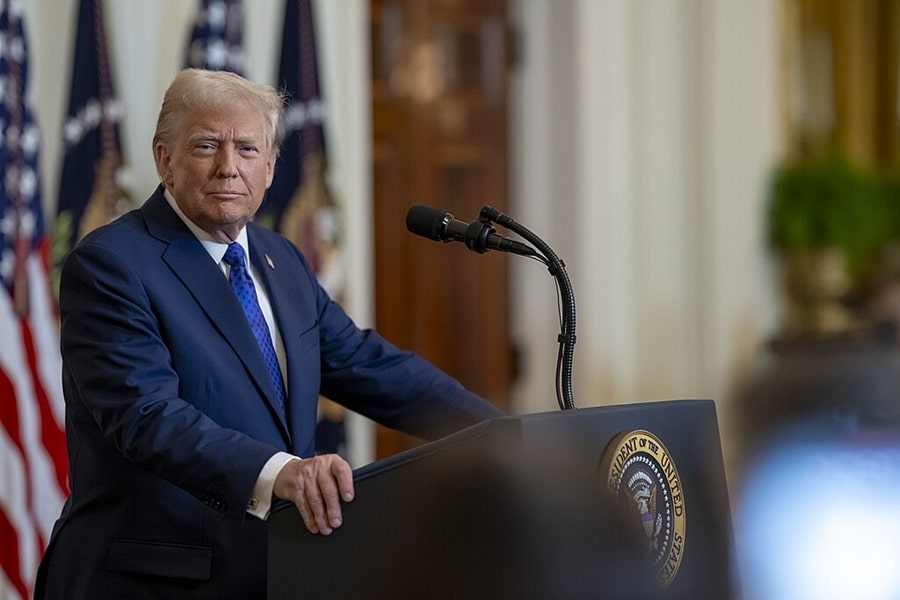 Trump Revives Centuries-Old Act to Accelerate Deportations